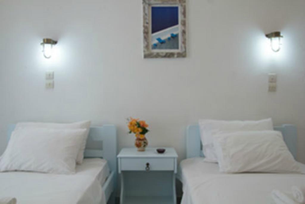 איוס חורה Hotel Faros מראה חיצוני תמונה