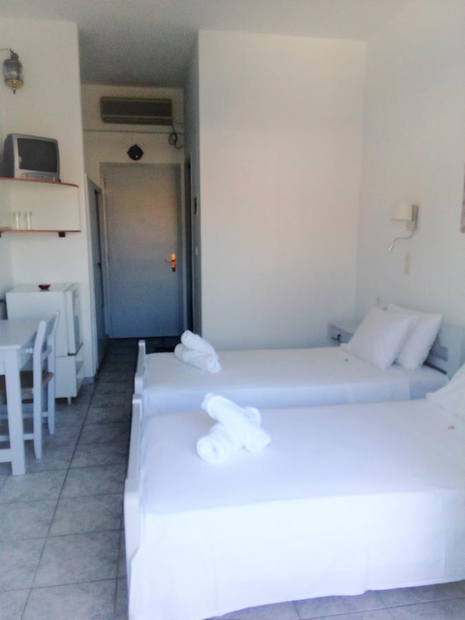 איוס חורה Hotel Faros מראה חיצוני תמונה